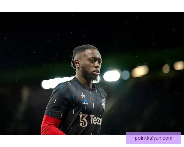 滕哈赫战术体系下球队表现稳健，持续提升竞争力值得关注